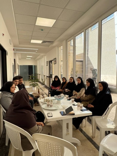 یکشنبه 9 آذر ماه 1404